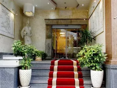 هتل آپارتمان کورش